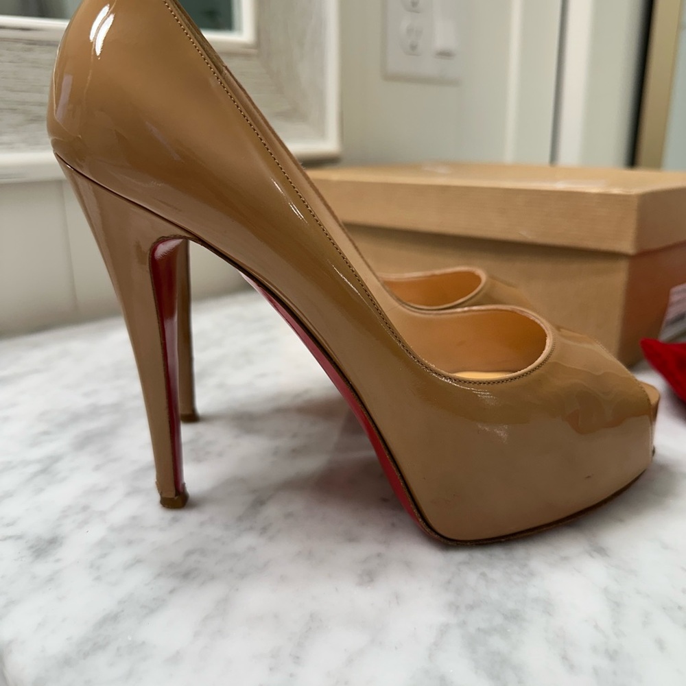 CHRISTIAN LOUBOUTIN Hyper Prive 120 Patent Leather Camel size 38 - Picture 3 of 11